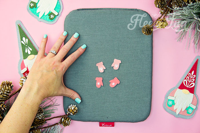 set aside the mitten pieces