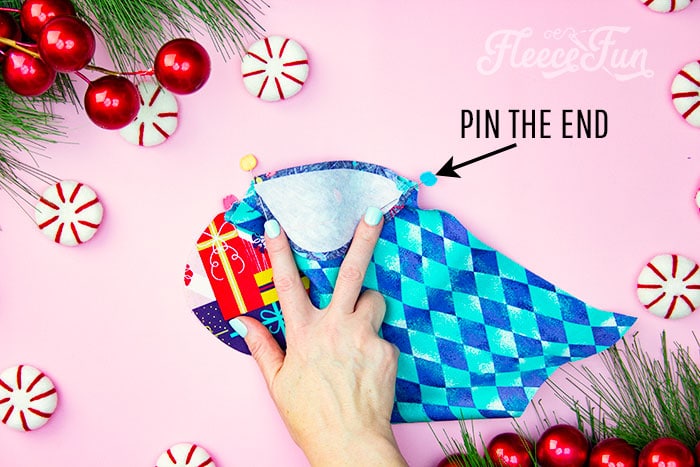 How to assemble a patchwork Christmas stocking using fleecefun's free template