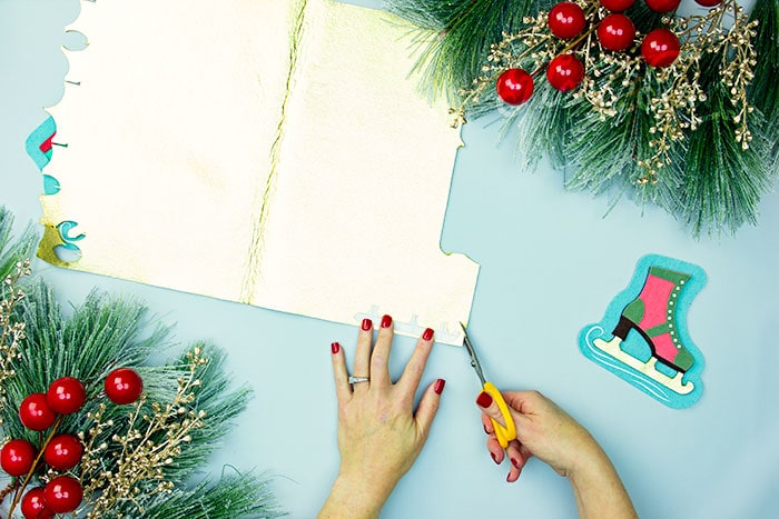 Preparing the ice skate ornament template with fleecefun's free pattern