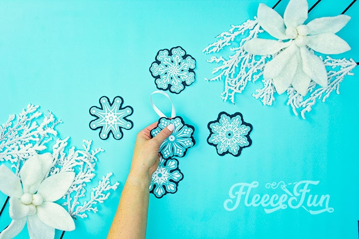 Step-by-step assembly of snowflake ornament with fleecefun tutorial