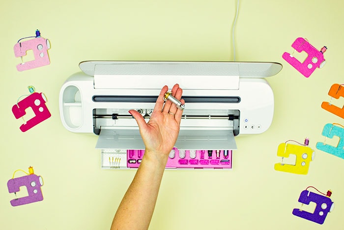 setting up the cricut