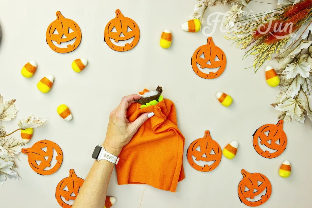 How to pin and sew fleece beanie hat from Fleecefun