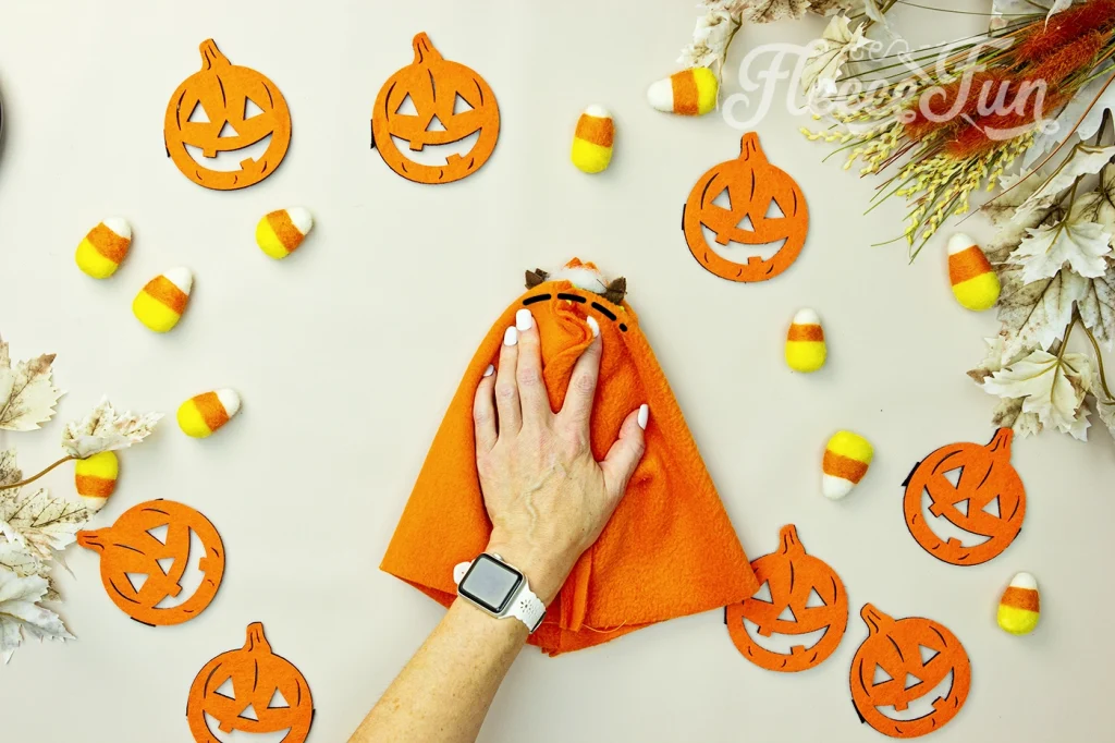Sew one seam along the top of the hat closing the "v" on both sides. Fleecefun's free fleece hat pattern collection