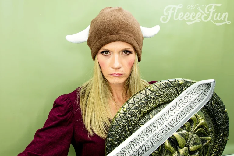 Fleece Hat With Horns (Viking hat) How To