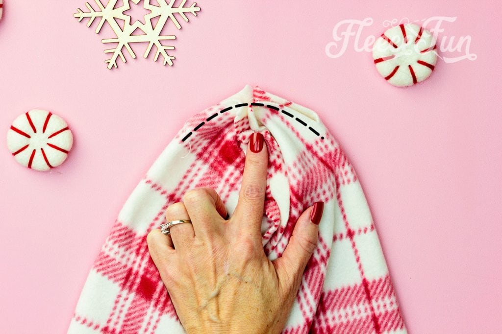sew the top to the fleece hat.