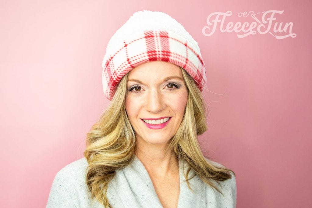 Learn how to make a fleece hat for winter with this free fleece hat pattern and sewing tutorial. This hat is double layered and reversable.