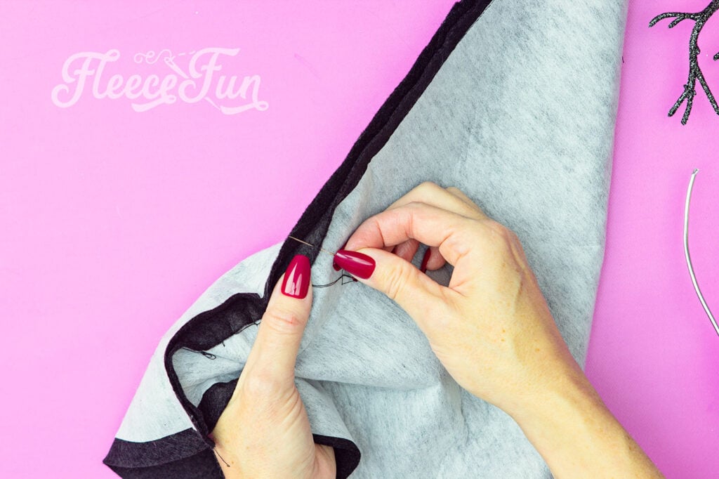 Completing the wire addition for the Hedge Witch Hat using fleecefun’s free pattern.