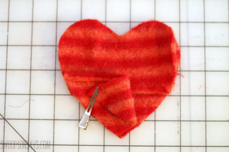 Layering and assembling heart warmers with fleecefun free tutorial