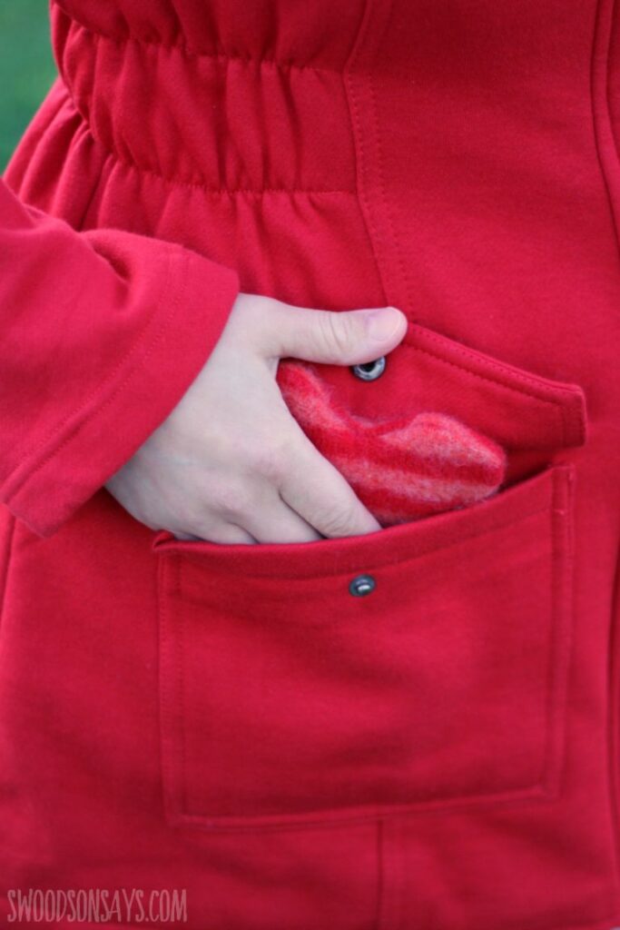 Warm and cozy fleece heart hand warmers from fleecefun free template