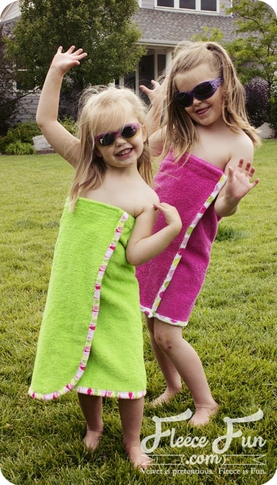 Who needs a spa day when youโve got this cozy towel wrap? Made with soft terry cuddle, this quick tutorial shows you how to stitch up your own bath or beach essential. Perfect for lounging, drying off, or pretending you're at a fancy resort. Just 5 steps and you're wrapped in comfort.