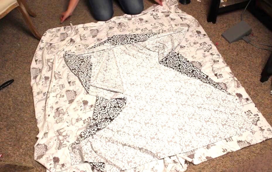 Placing the fabric 2 right side on the floor.